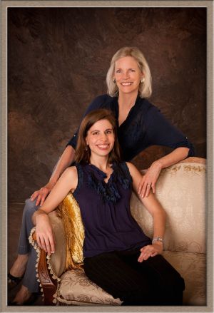 Mother and Daughter Portrait Photography in Lake Oswego, Oregon